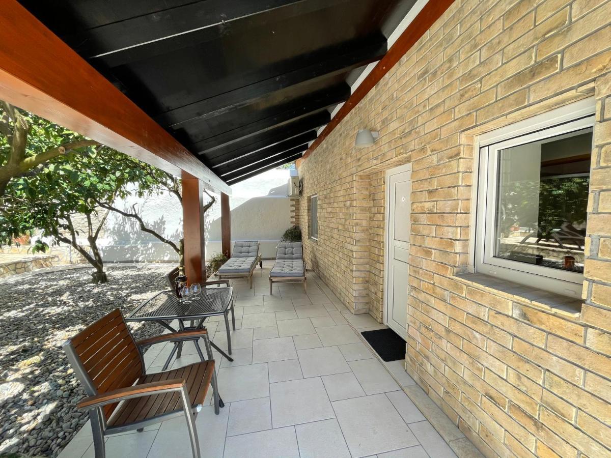 Apartments Nona Pula Exterior photo