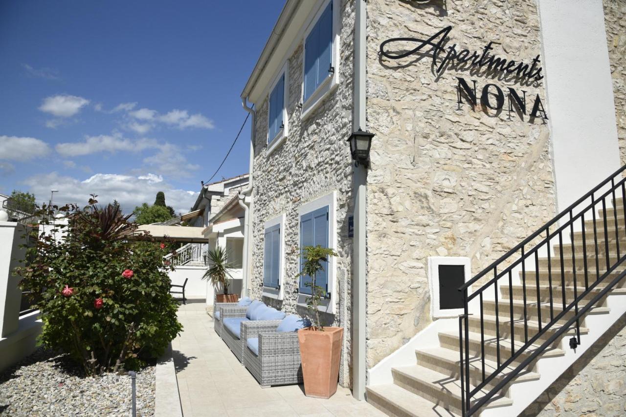 Apartments Nona Pula Exterior photo